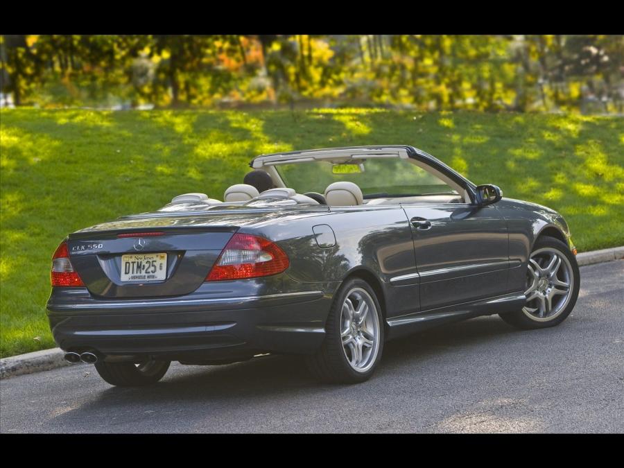  Mercedes-Benz CLK550 Cabriolet 2009 года  (фото 15 из 24)
